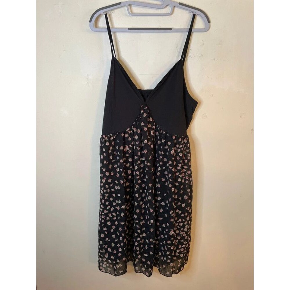 Black Dress Floral Design